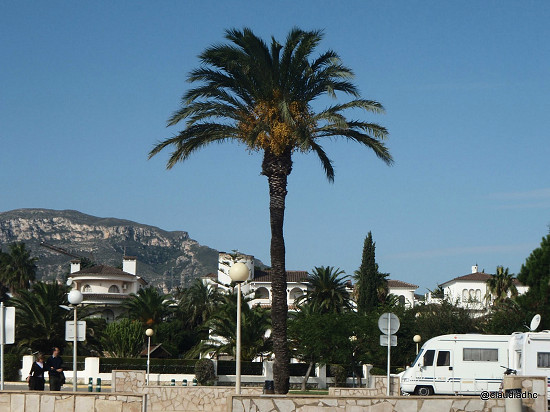 Kh&aacute;m ph&aacute; b&atilde;i biển V&agrave;ng ở T&acirc;y Ban Nha